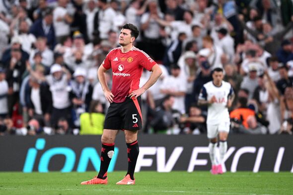 Tottenham VS M.U - Chiến thắng lịch sử và cơn khát danh hiệu 17 năm